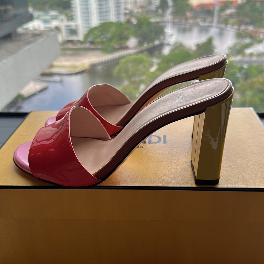 Authentic Fendi Womens Logo Colorblock Peep Toe Block Heel Pink Red Yellow